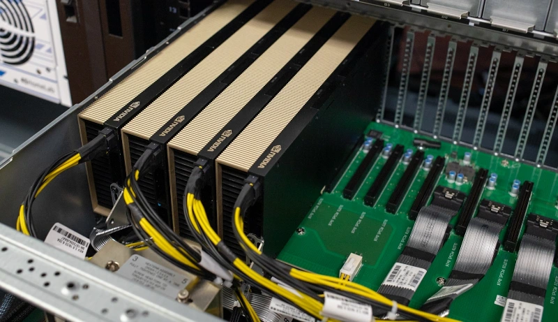 GPU Server: "Trái tim" của hệ thống phân tích dữ liệu Big Data 3 gpu server 3